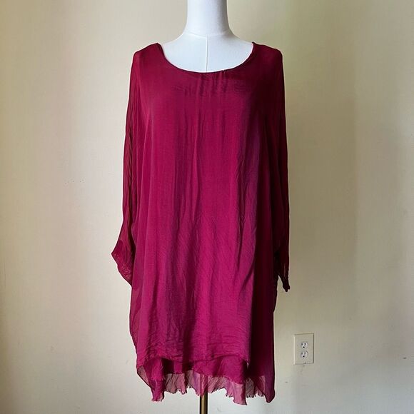 Tina Stephens Adriana Silk Double Raw Edge Top Tunic Blouse in Burgundy One Size - Picture 1 of 9